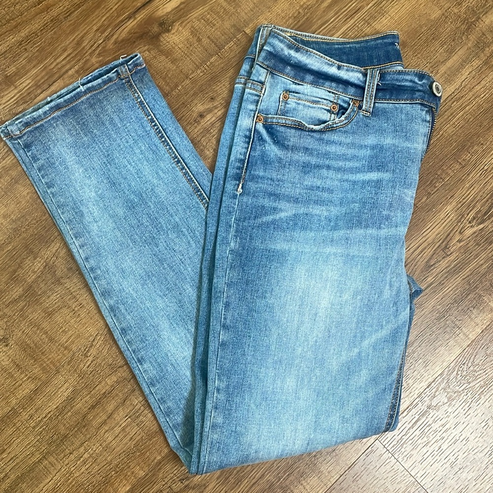 Time and Tru women's Straight Blue Jeans